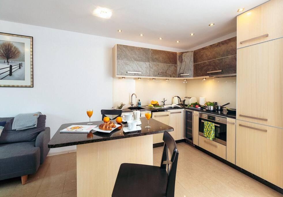 Apartment In The Heart Of Warsaw! Ngoại thất bức ảnh